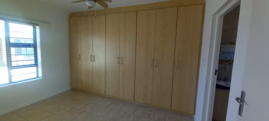 1 Bedroom Property for Sale in Wavecrest Eastern Cape